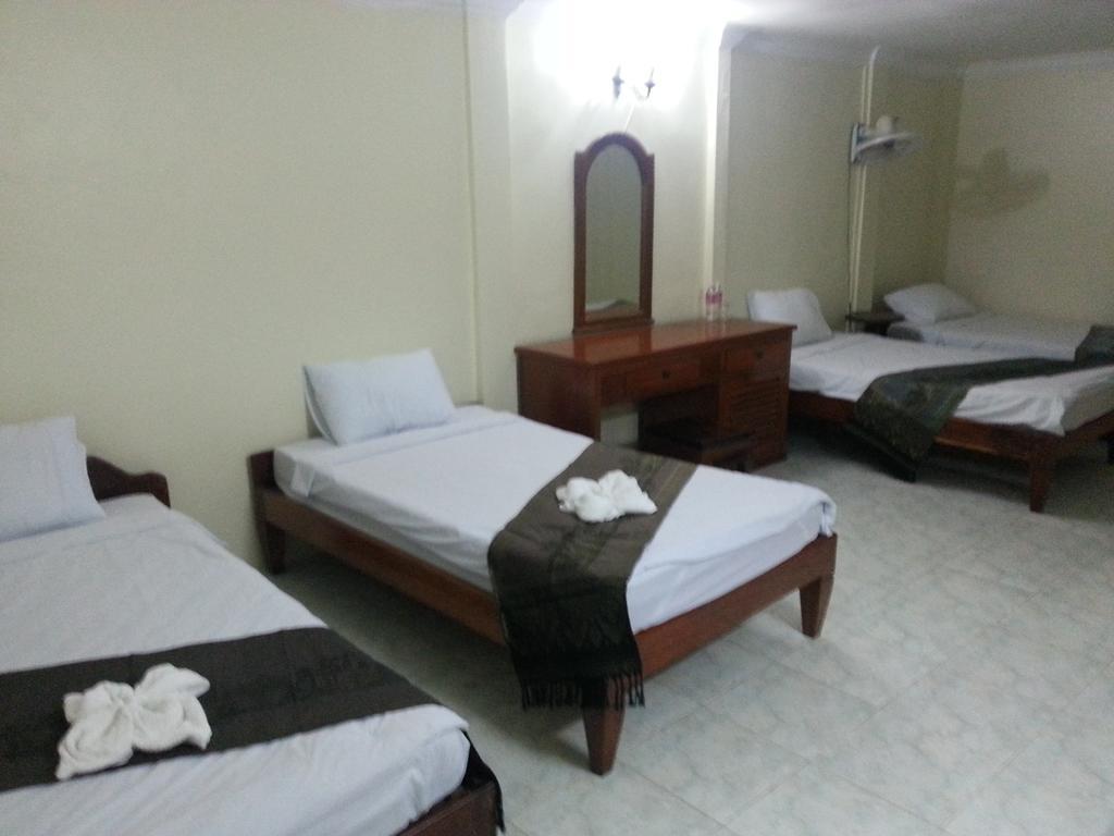 Tan Kimlong Guesthouse シェムリアップ 部屋 写真